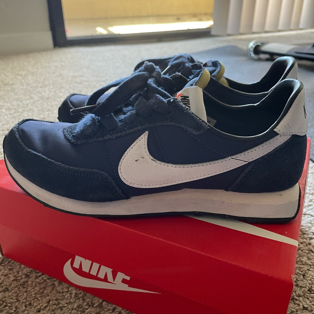 Nike Waffle Trainer 2 (GS 4)
